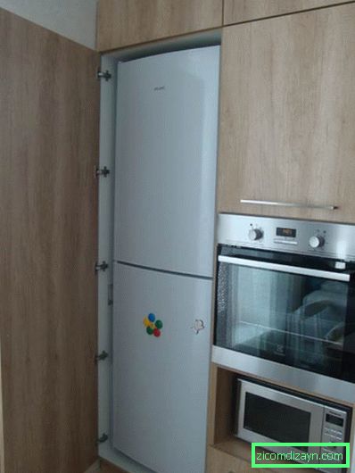 Varijacija polu-izgrađenog hladnjaka