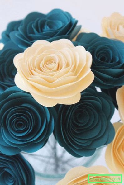 Bouquet od papirnatih ruža